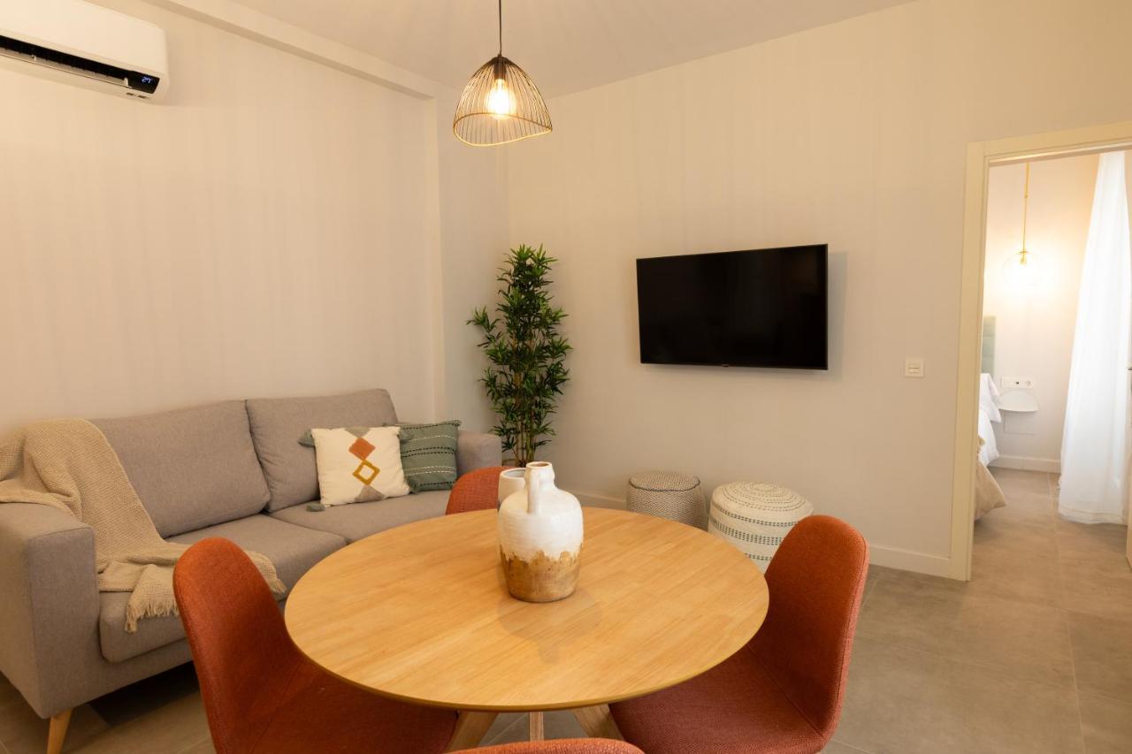 Diana Suites 23 Малага Экстерьер фото
