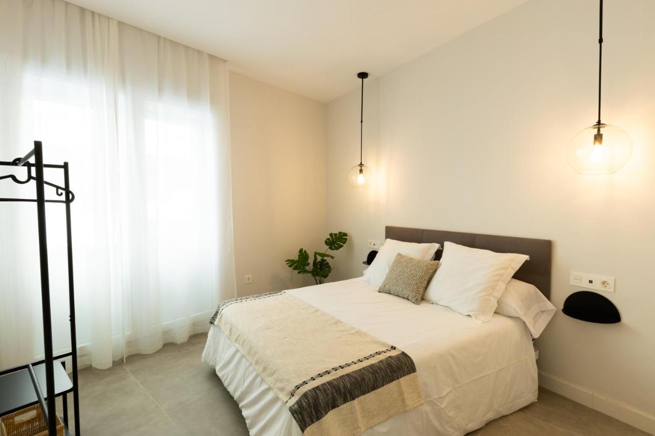Diana Suites 23 Малага Экстерьер фото