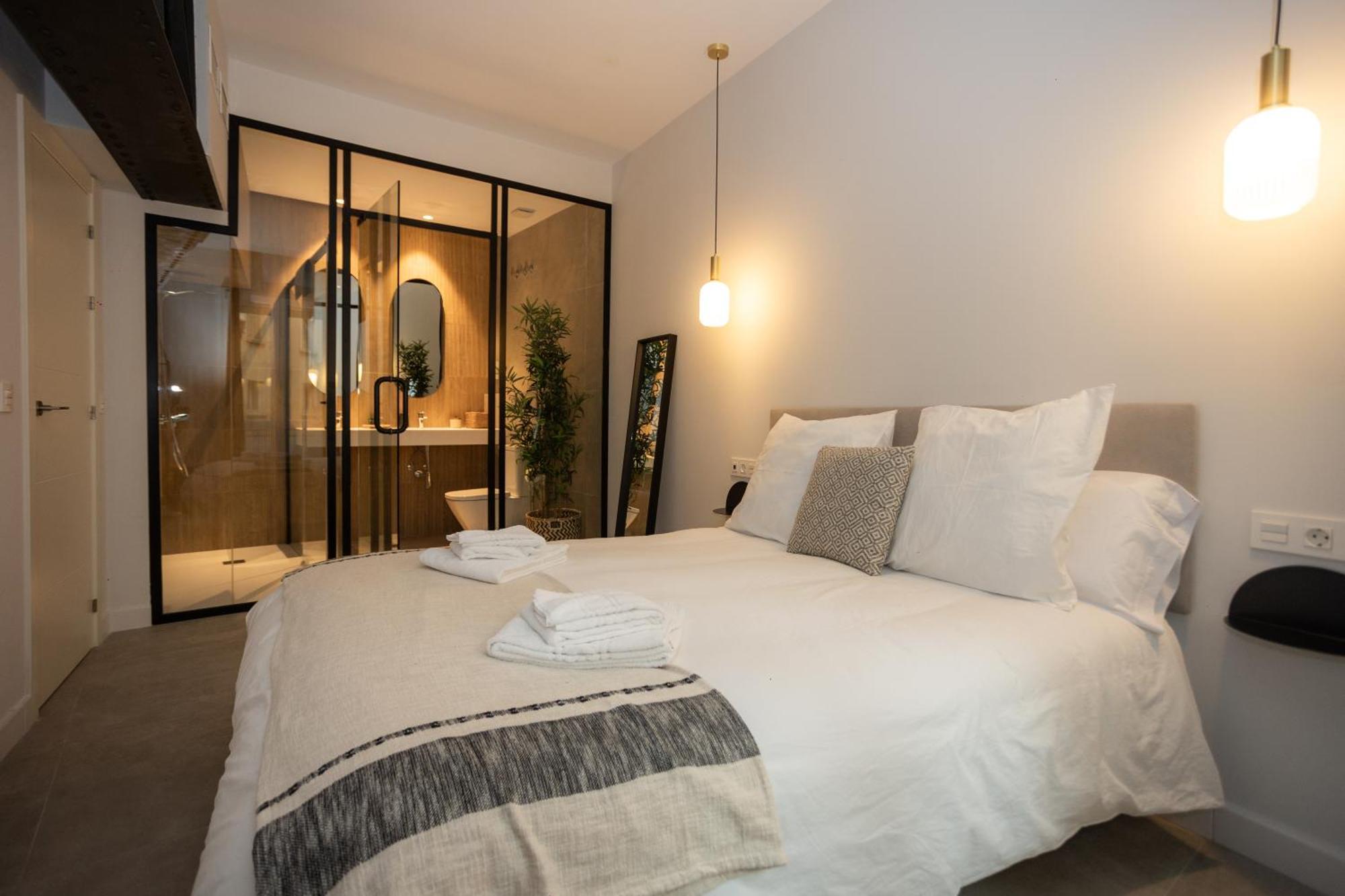 Diana Suites 23 Малага Экстерьер фото