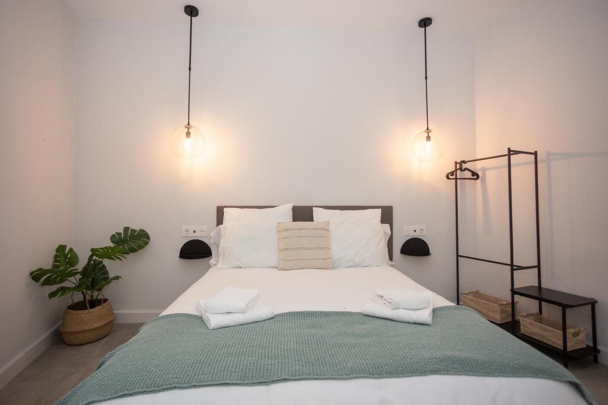 Diana Suites 23 Малага Экстерьер фото