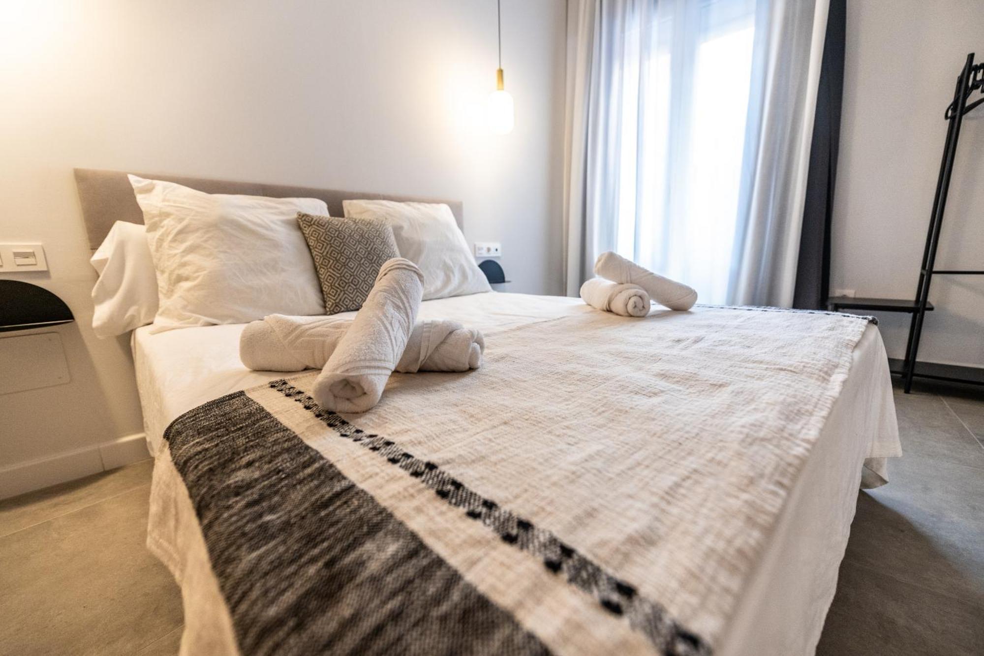 Diana Suites 23 Малага Экстерьер фото