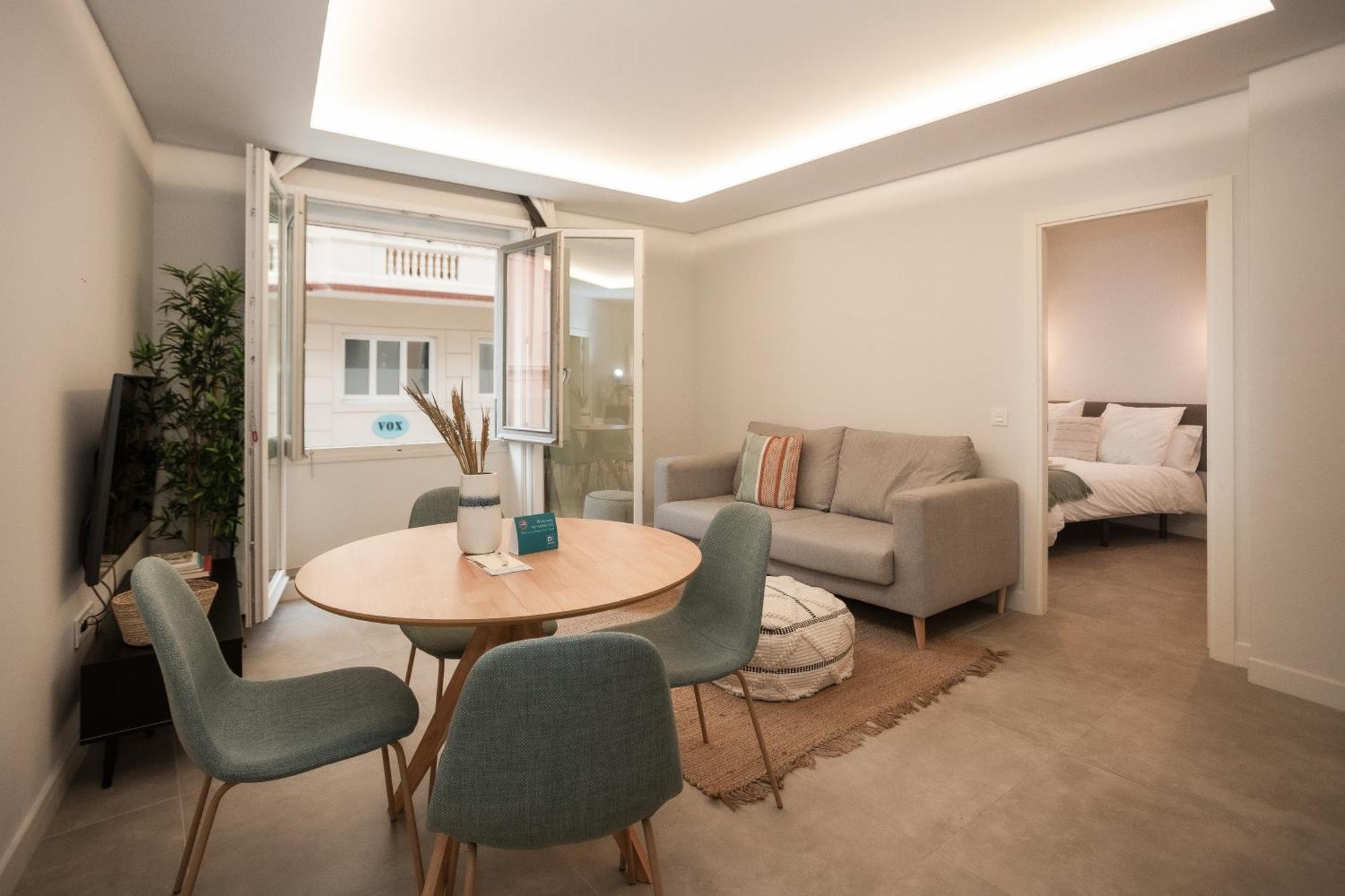 Diana Suites 23 Малага Экстерьер фото