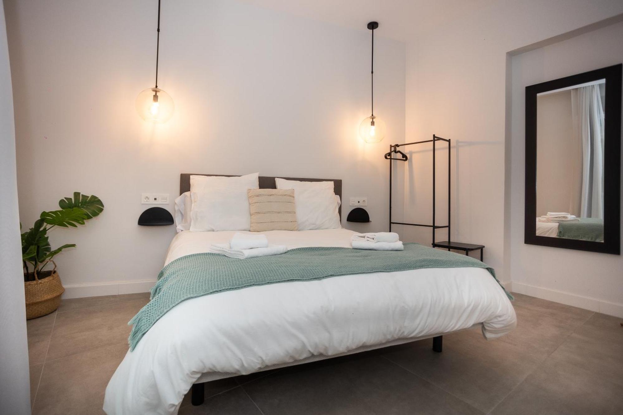Diana Suites 23 Малага Экстерьер фото