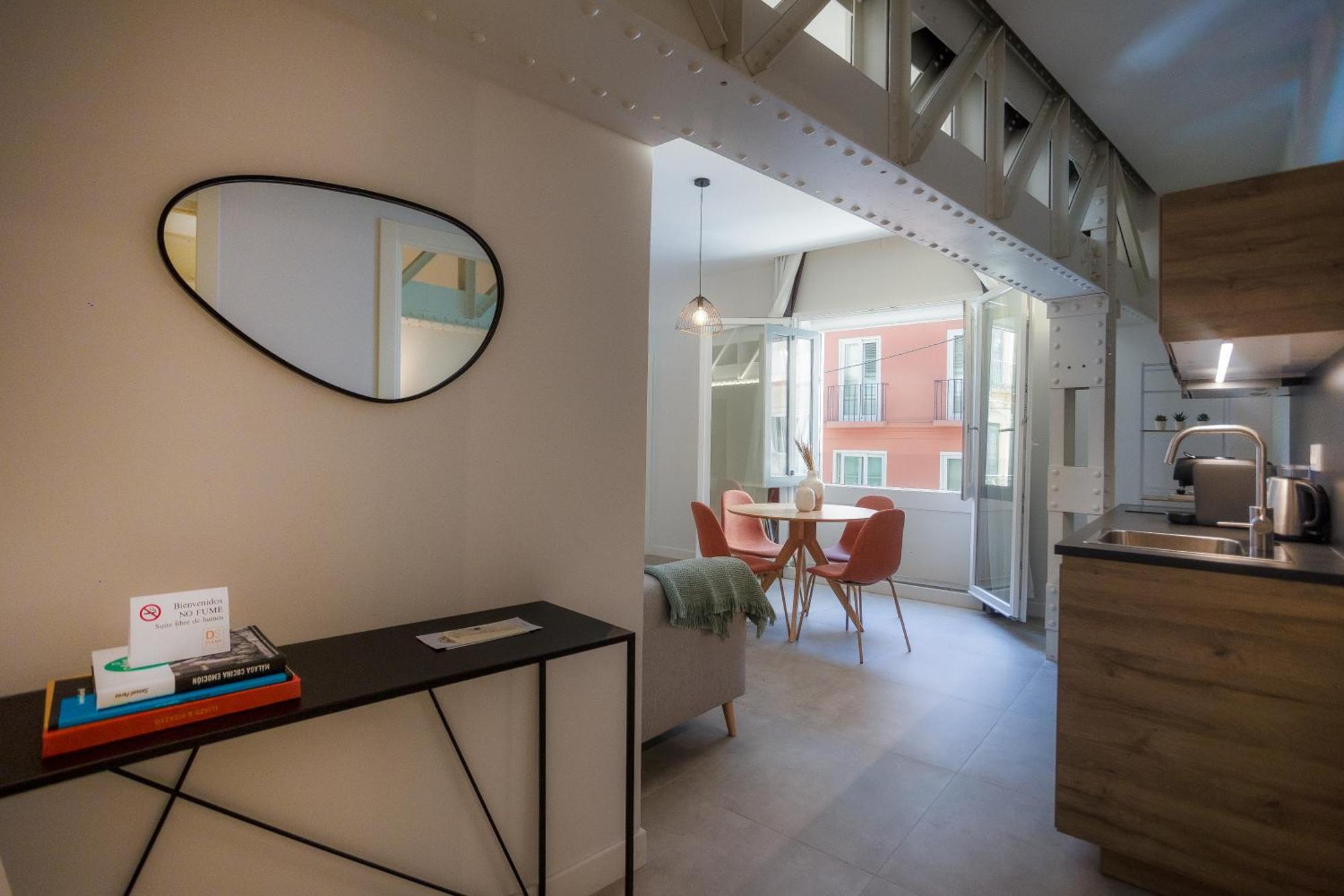 Diana Suites 23 Малага Экстерьер фото