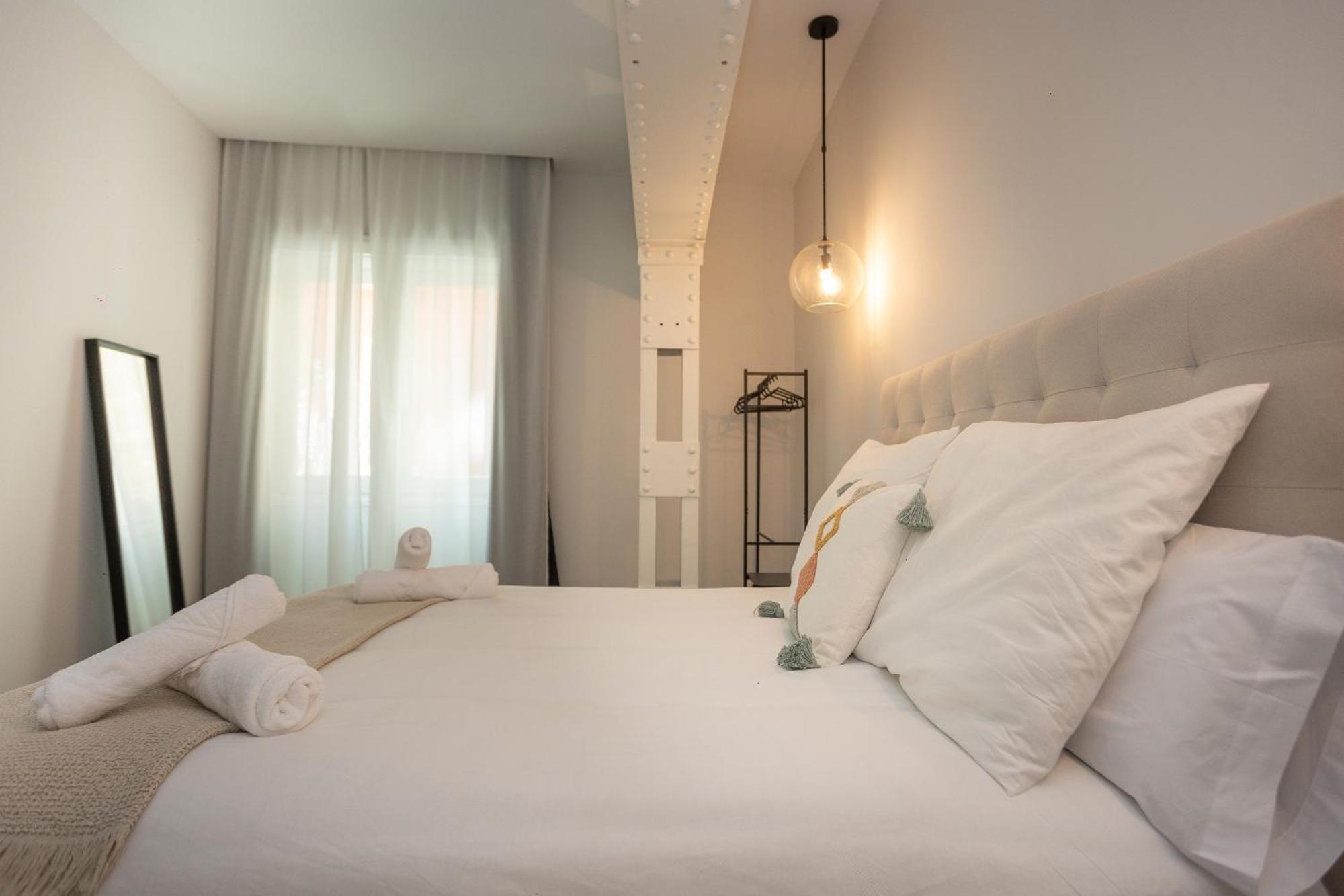 Diana Suites 23 Малага Экстерьер фото