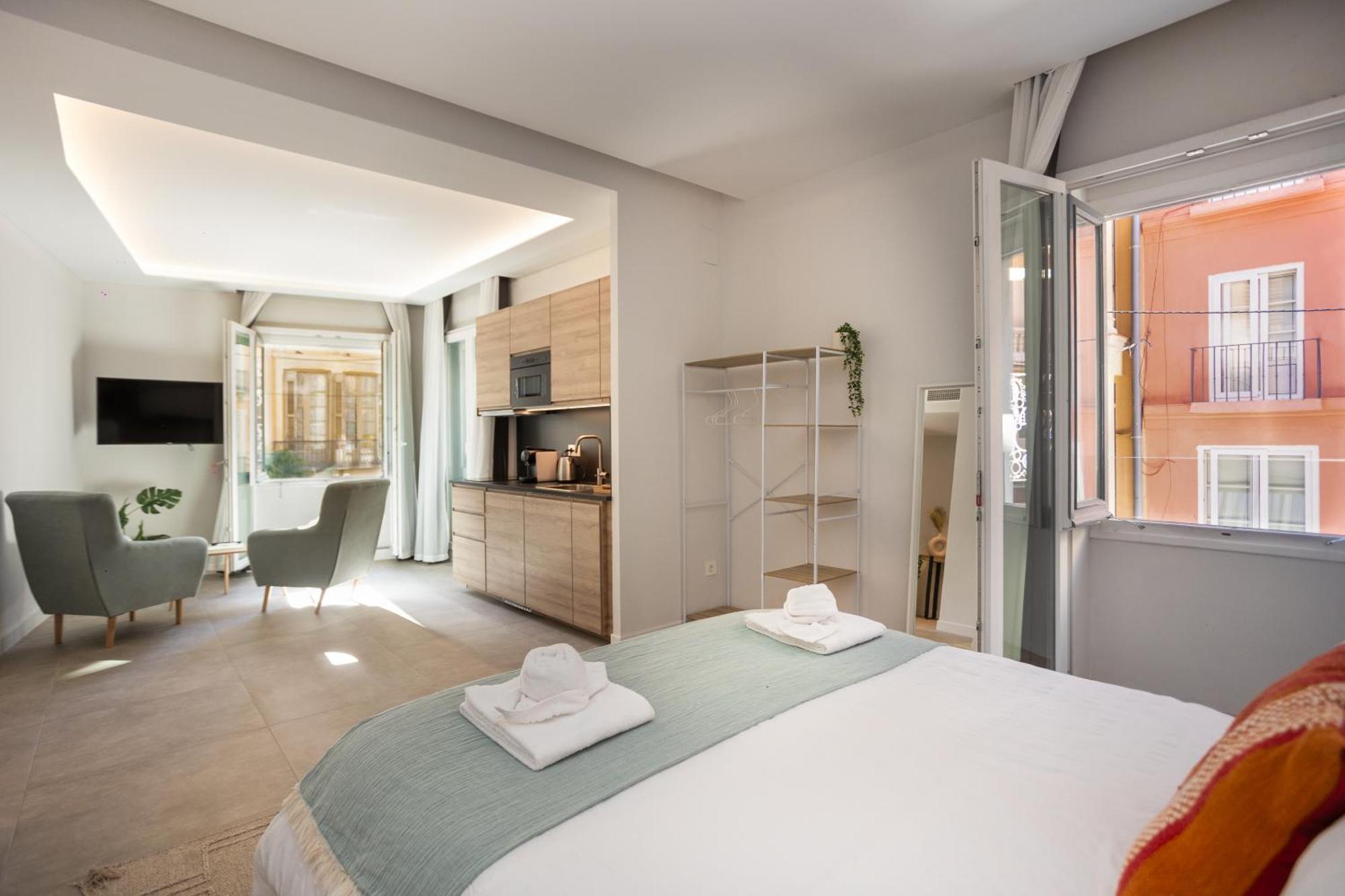 Diana Suites 23 Малага Экстерьер фото